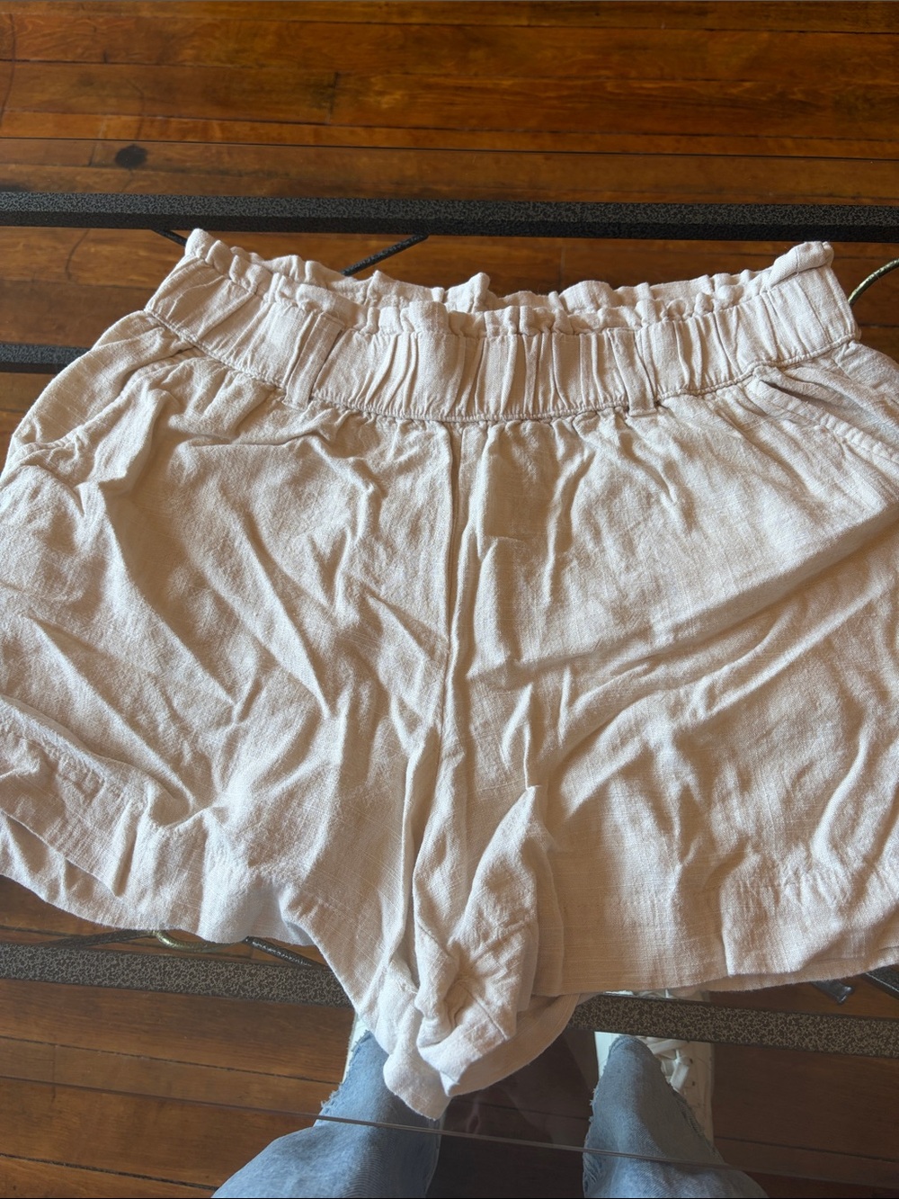 Women's Cream Elastic-Waist Linen-Blend Shorts